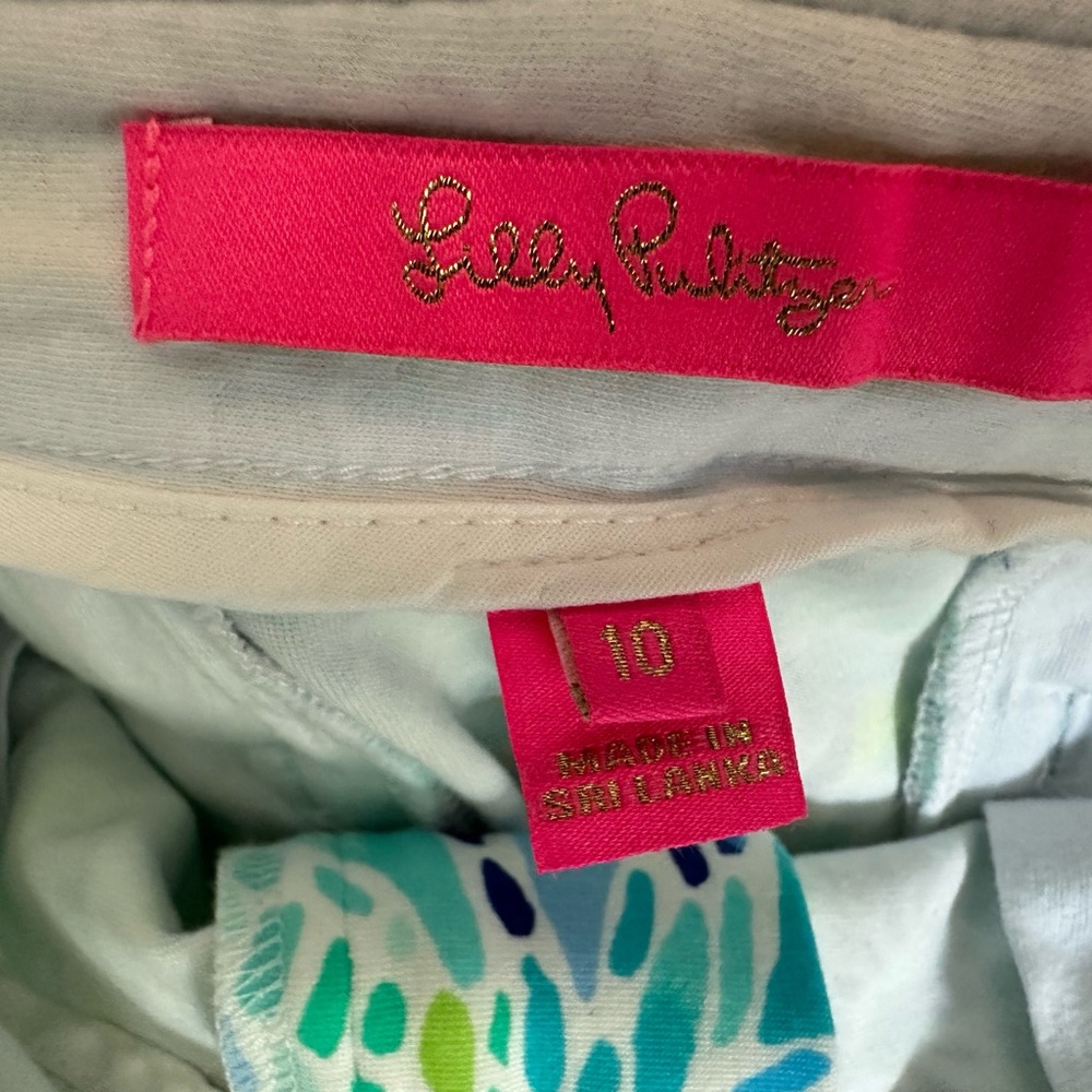Lilly Pulitzer shorts - Picture 4 of 4